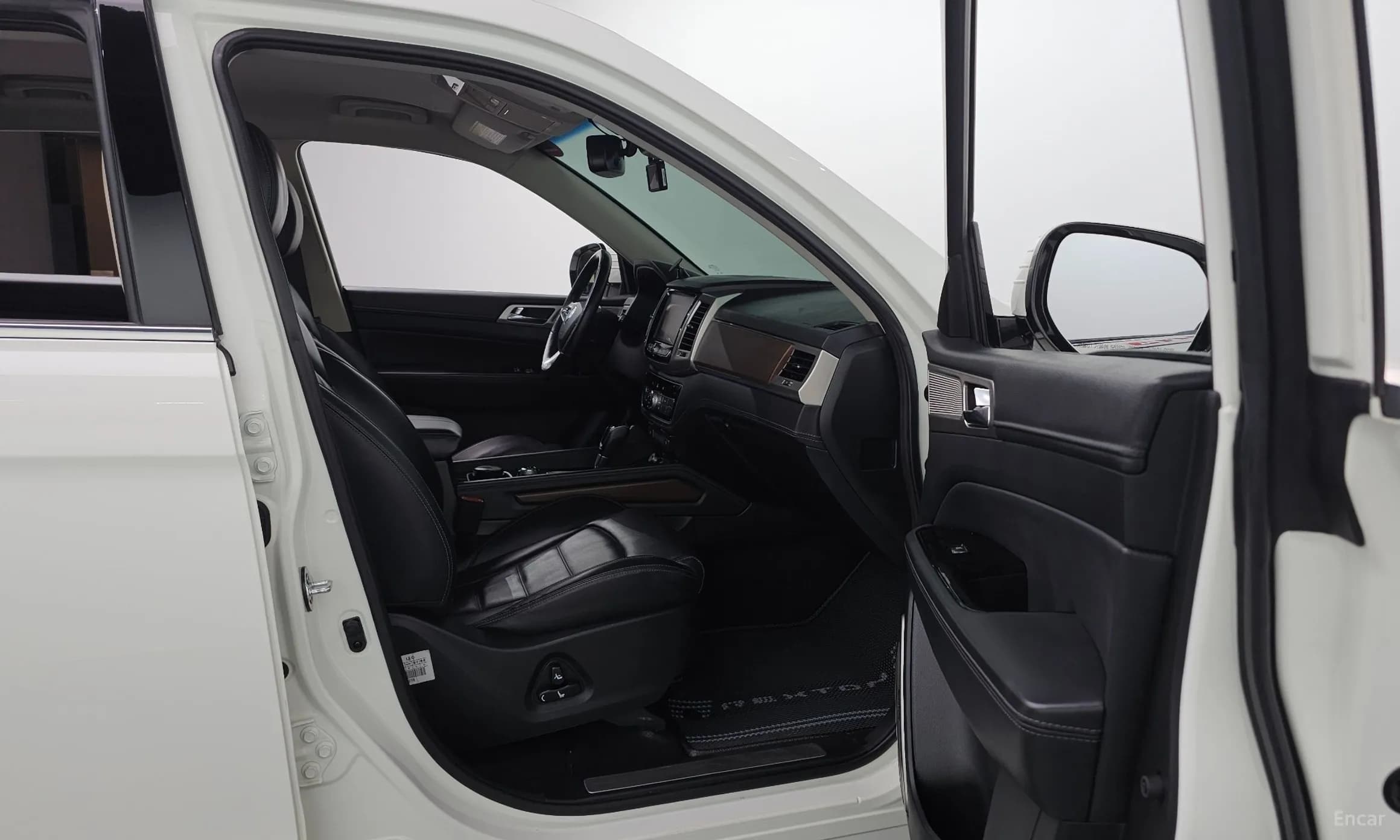 G4 Rexton
