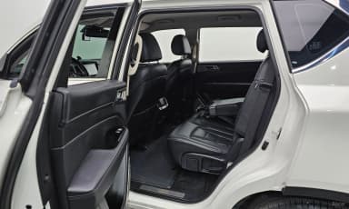 G4 Rexton