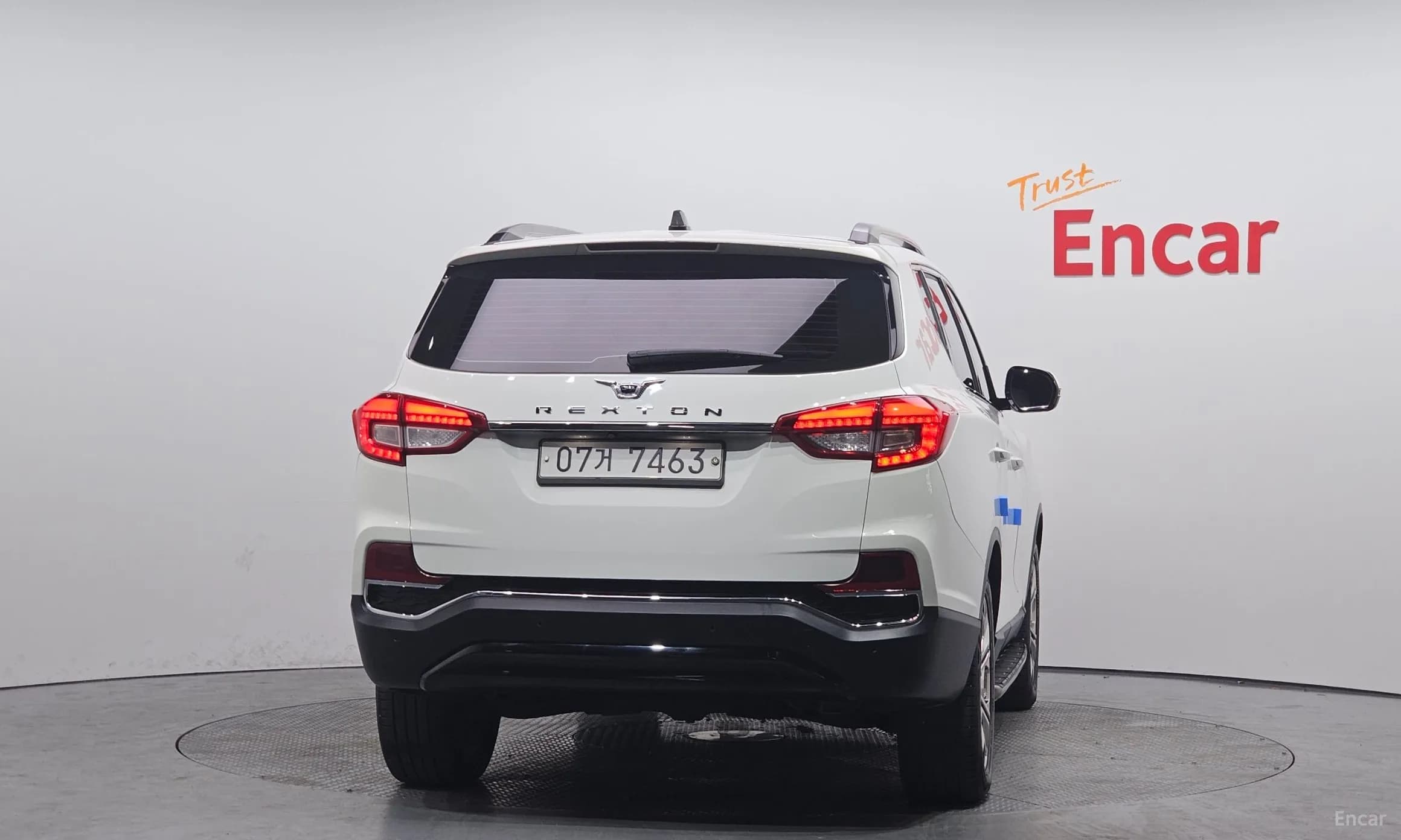 G4 Rexton