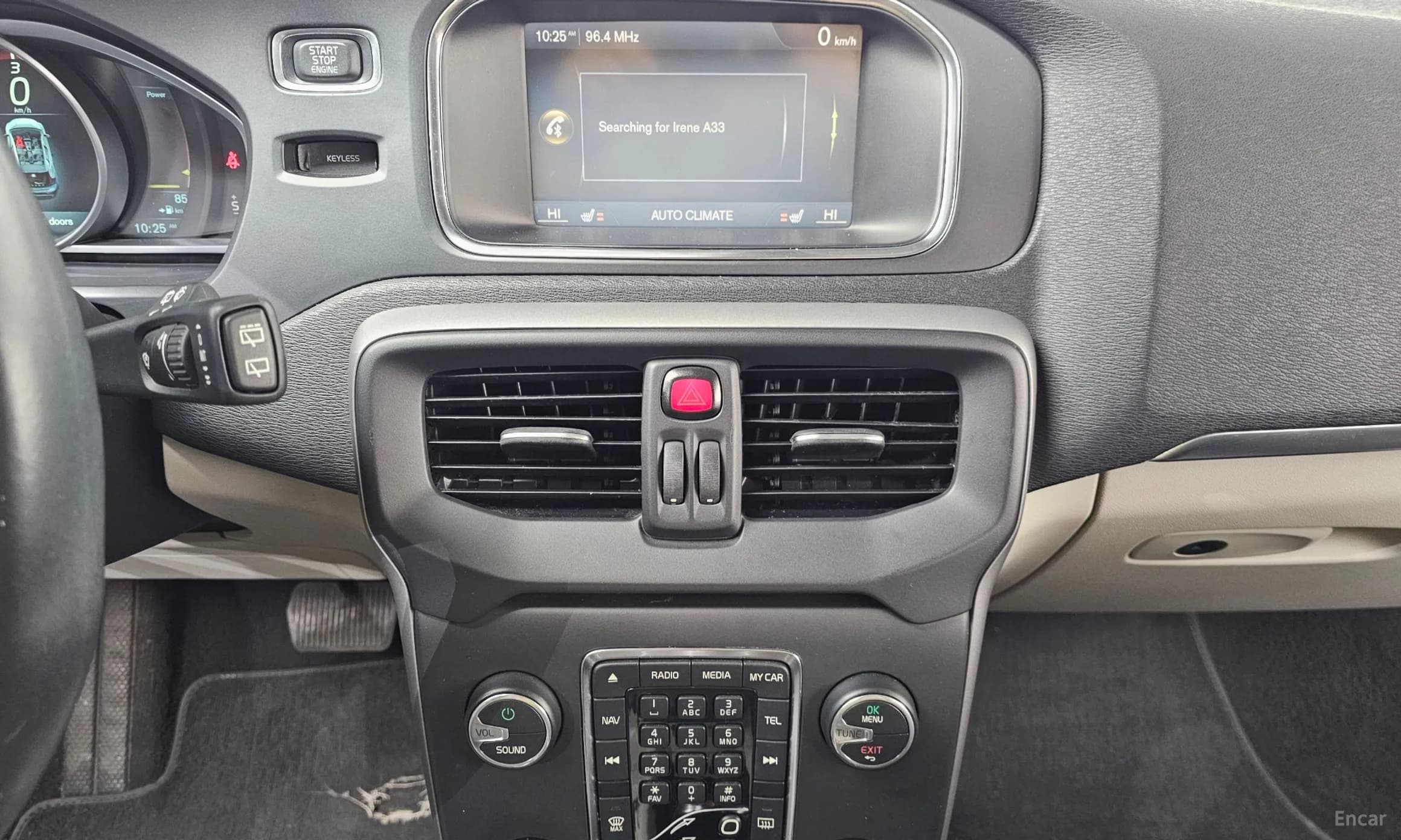 V40