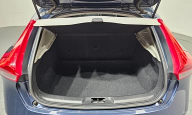V40