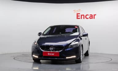 V40