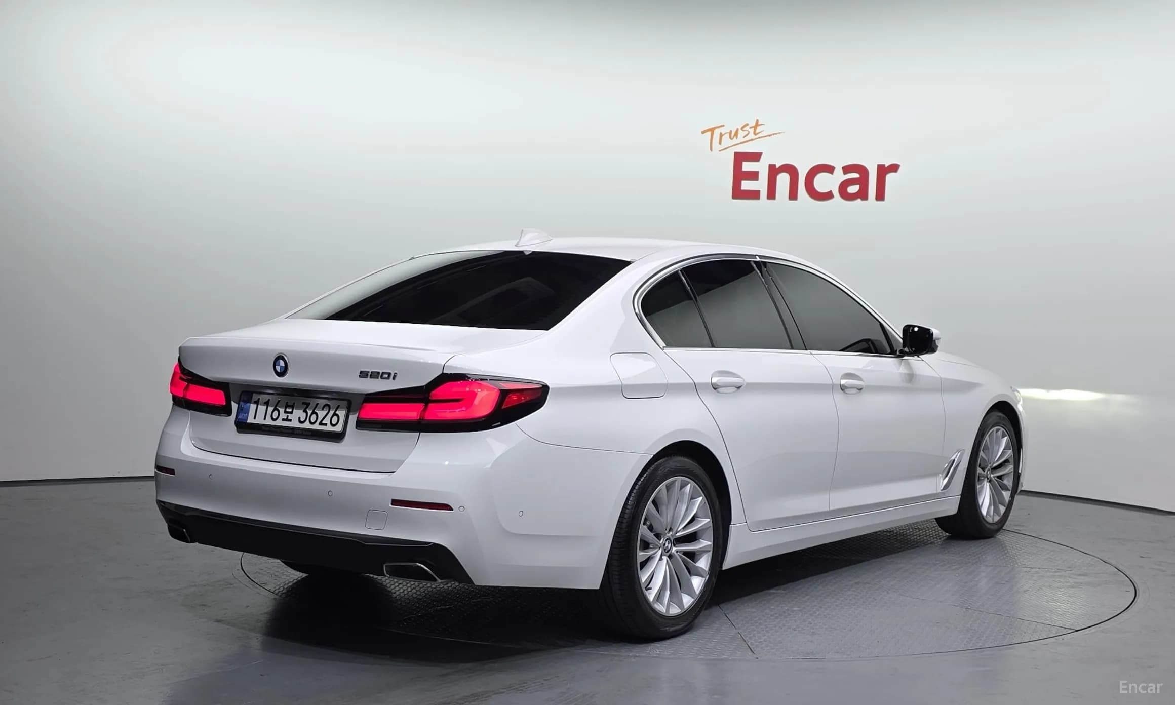 5 Series (G30)