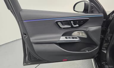 E-Class W214