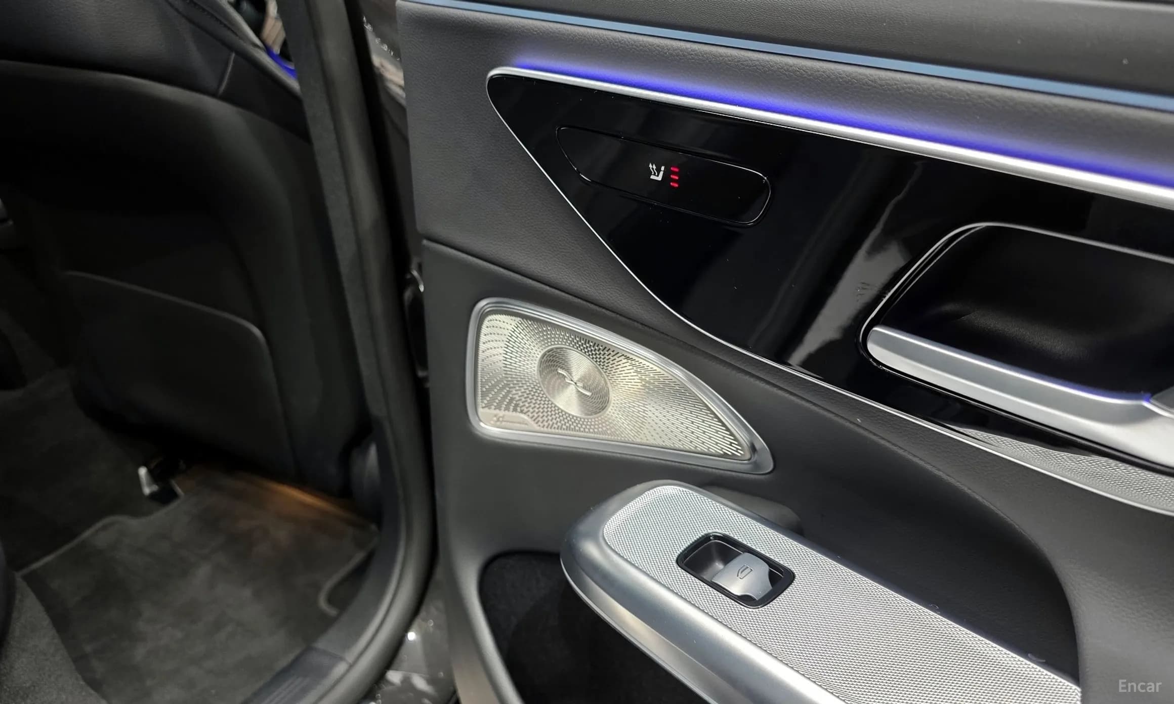 E-Class W214
