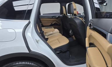 New Cayenne
