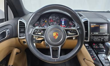 New Cayenne