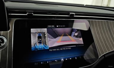 E-Class W214