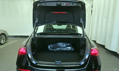 E-Class W214