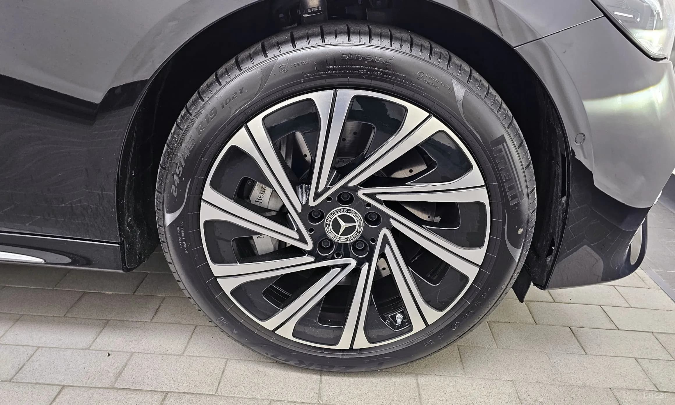 E-Class W214
