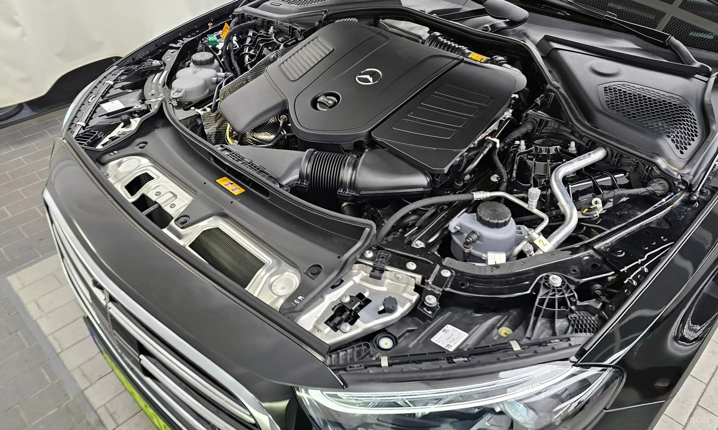 E-Class W214