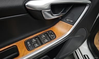 V60 Cross Country