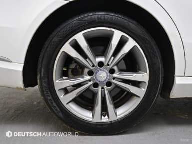 E-Class W212