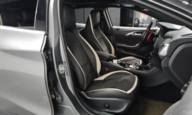Q30