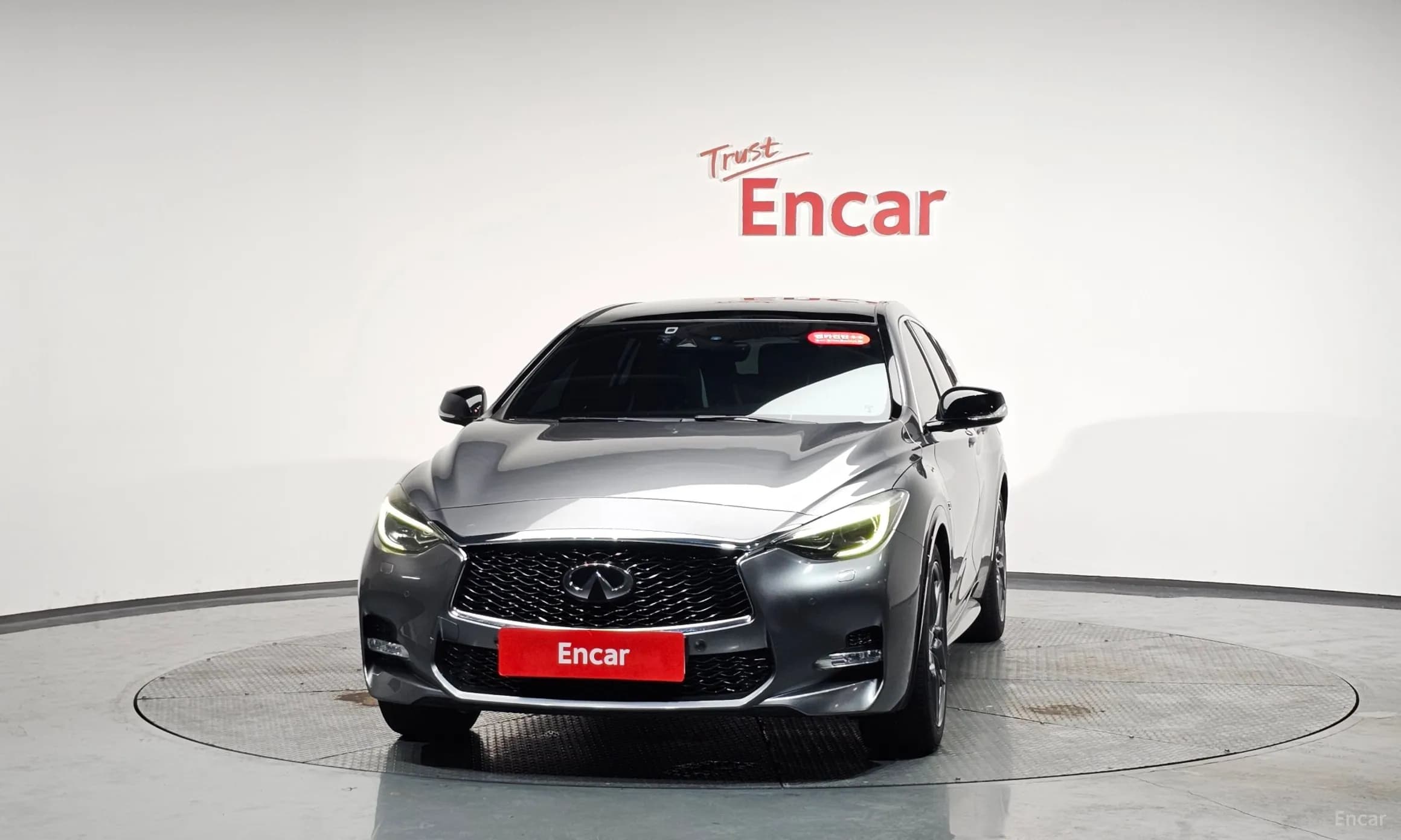 Q30