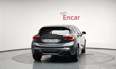 Q30