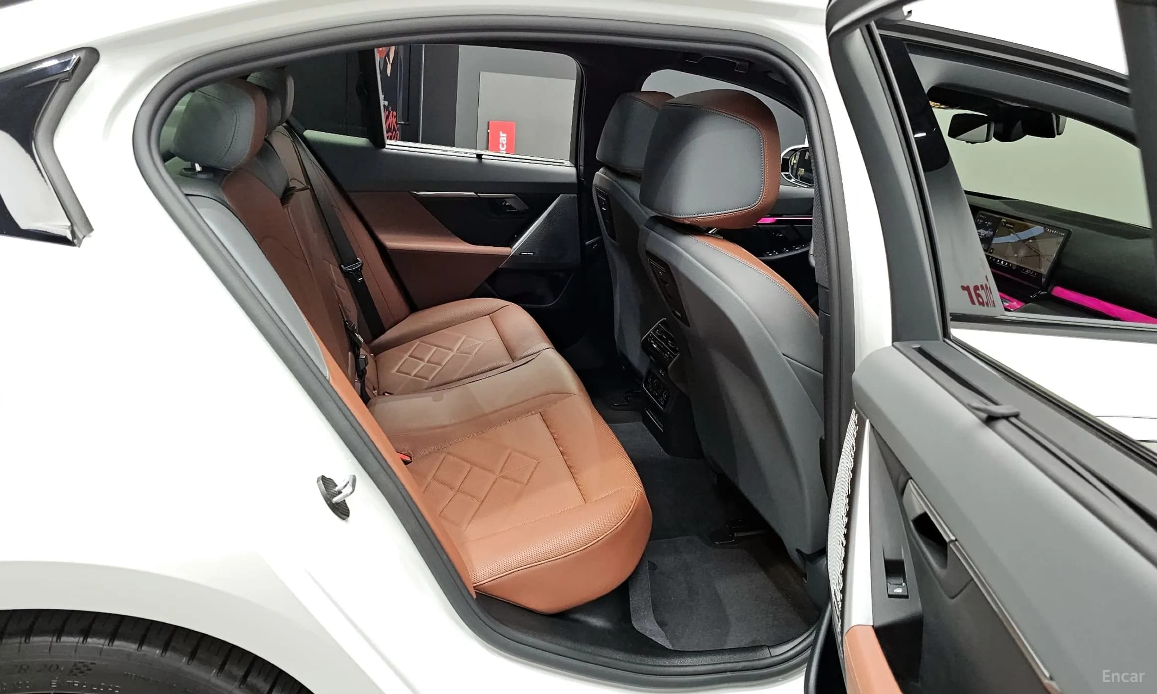 5 Series (G60)