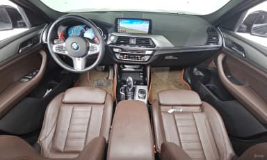 X4 (G02)