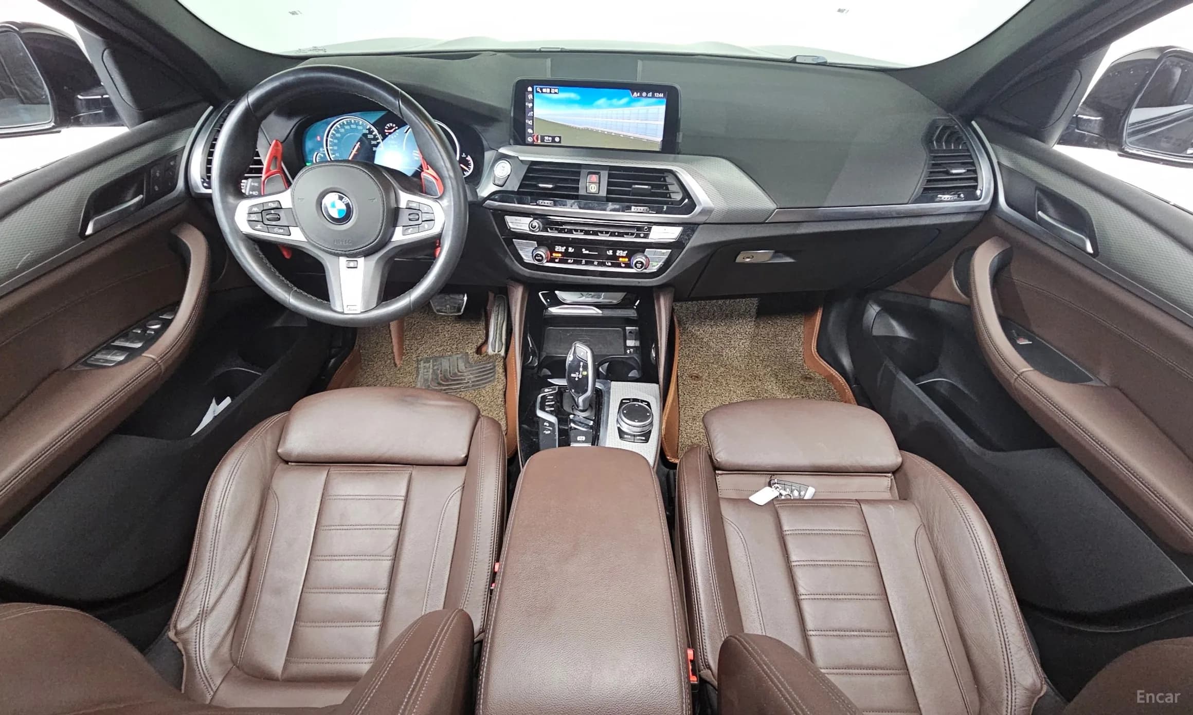 X4 (G02)