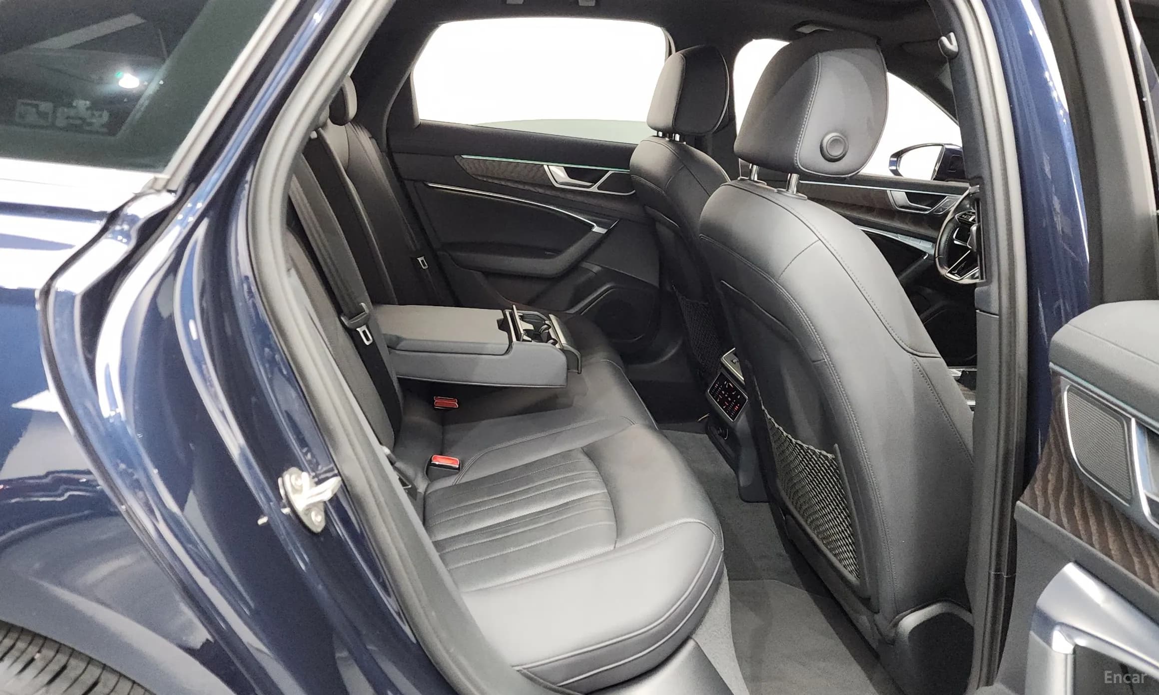 A6 (C8)