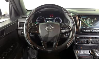 Rexton Sports Khan