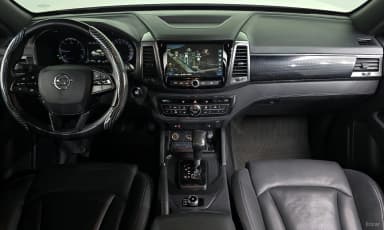 Rexton Sports Khan