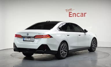 5 Series (G60)