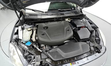 V40 Cross Country