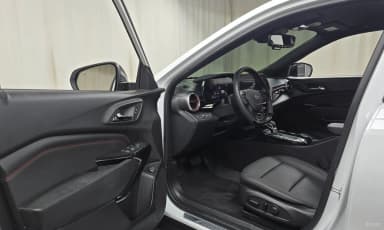 Trax Crossover
