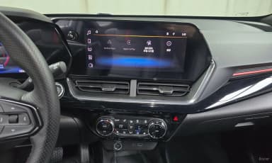 Trax Crossover