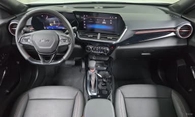 Trax Crossover