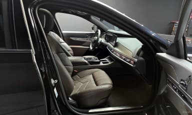 7 Series (G70)