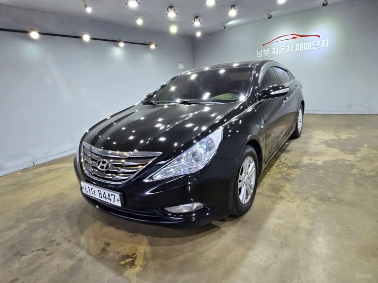 YF Sonata