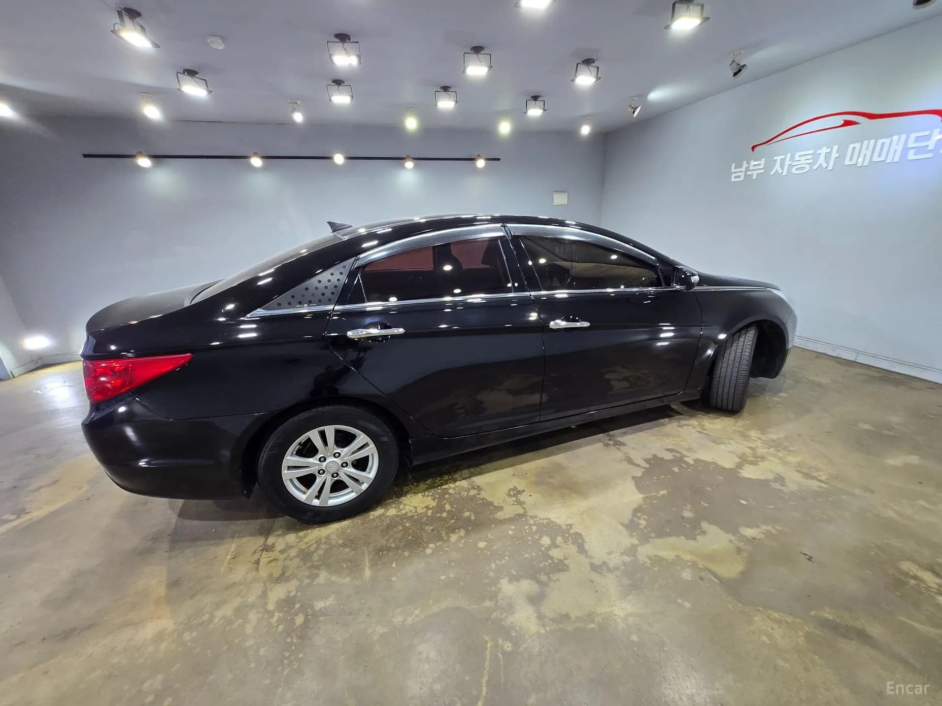 YF Sonata