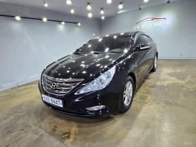 YF Sonata