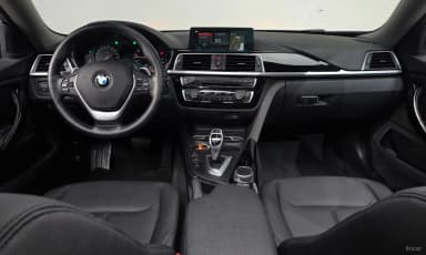 Series 4 (F32)