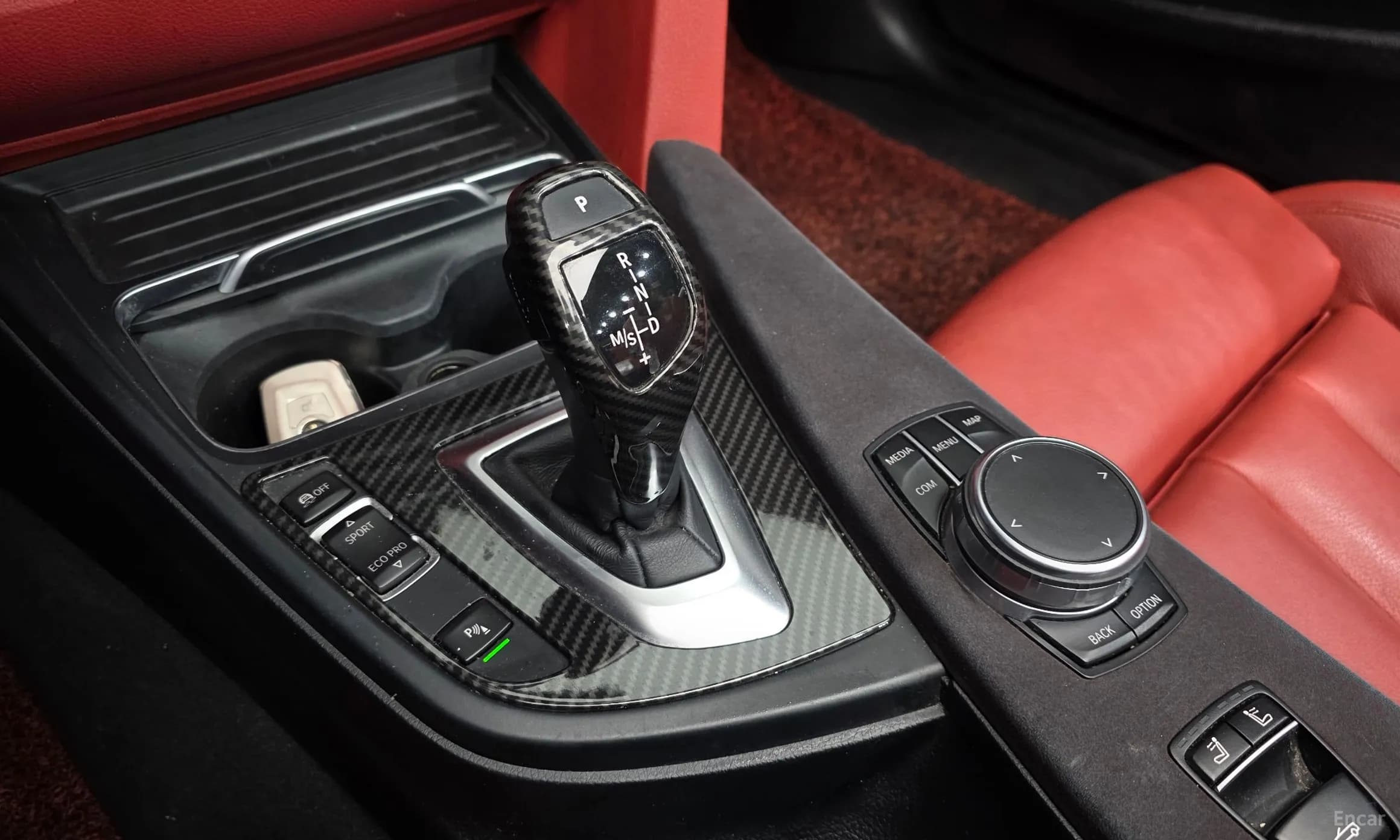 Series 4 (F32)