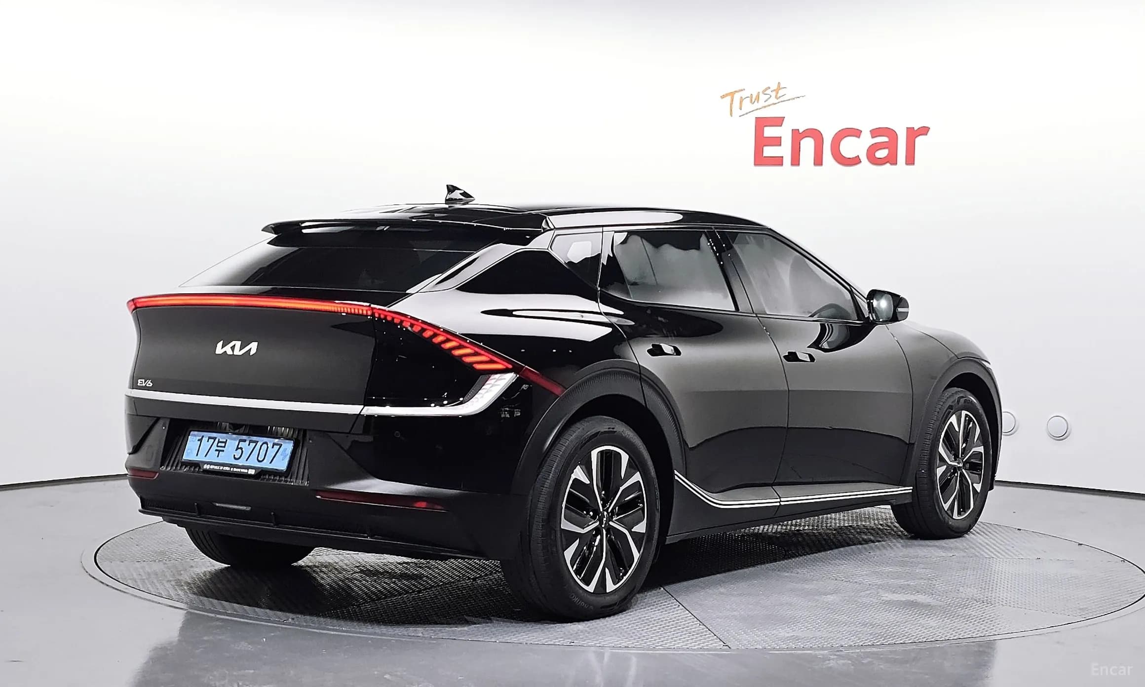 EV6