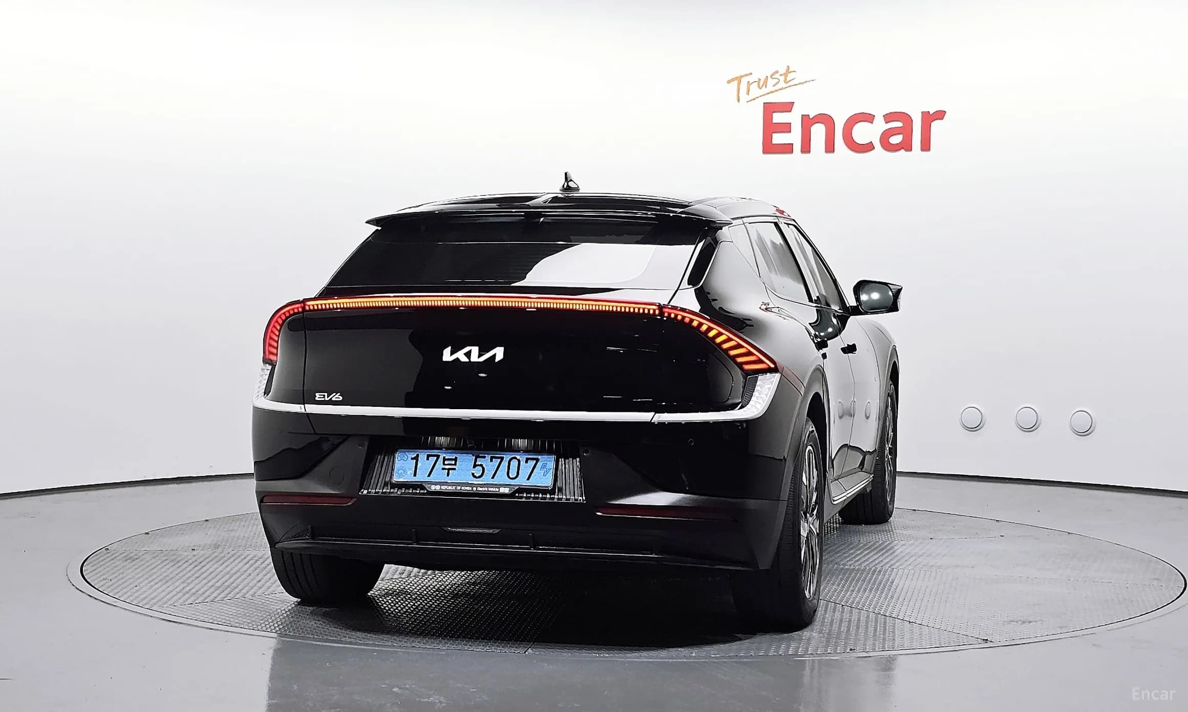 EV6