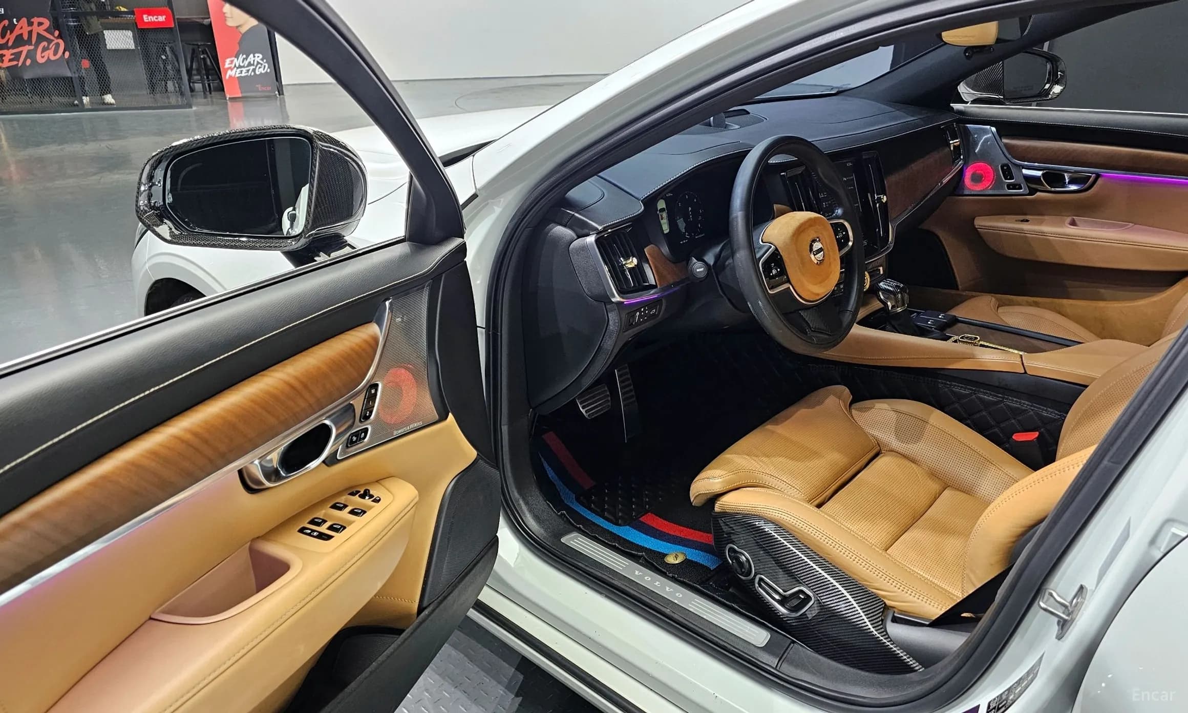 S90