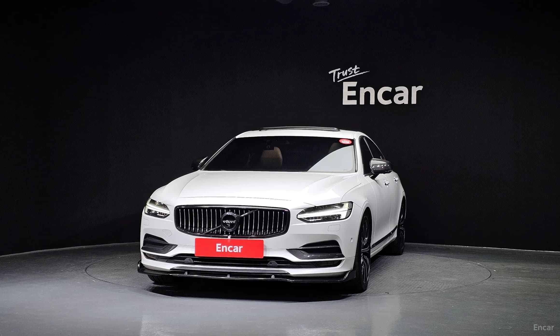 S90