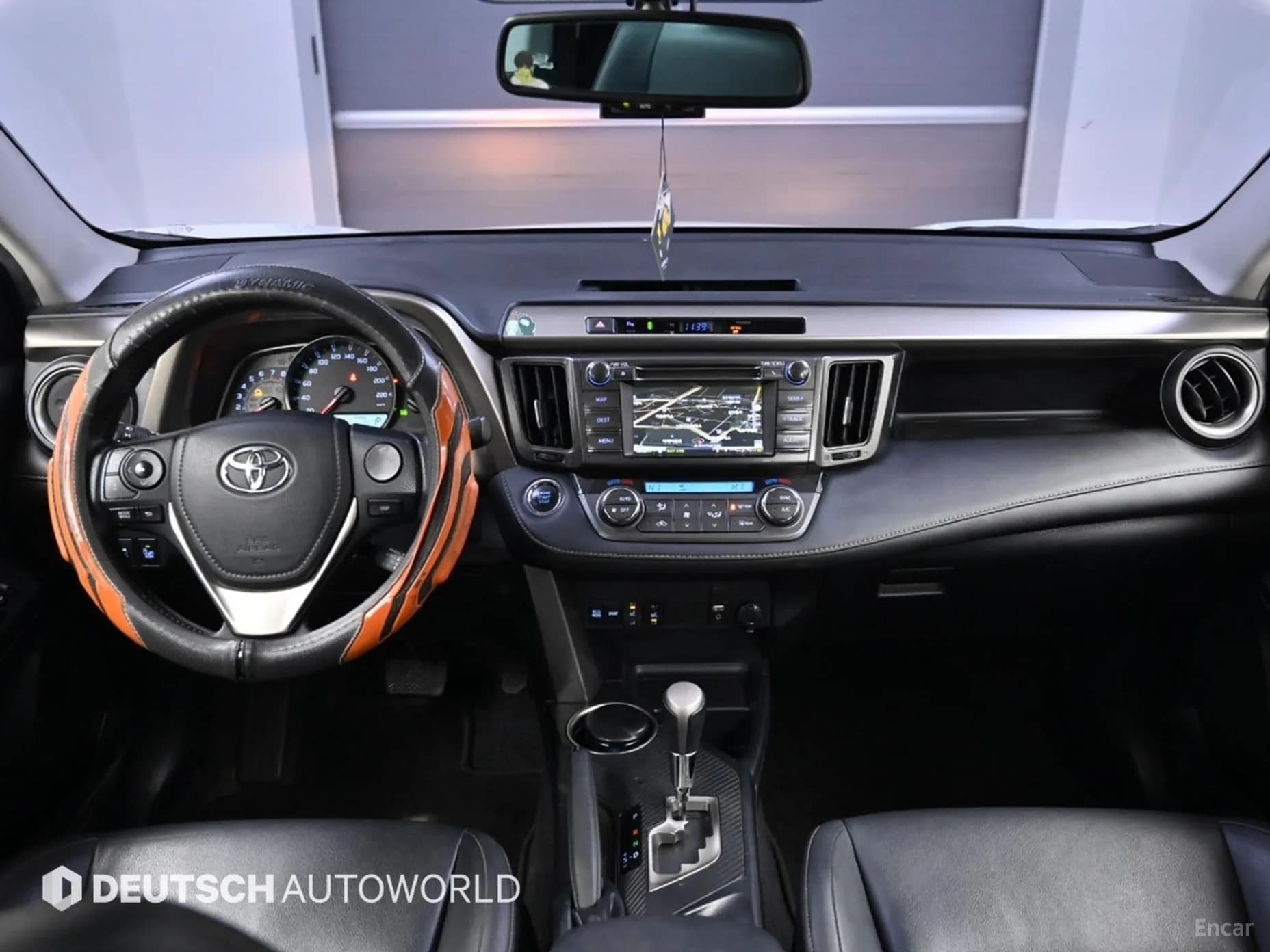 RAV4