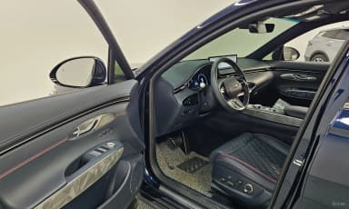 GV70