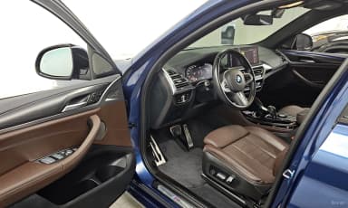 X4 (G02)