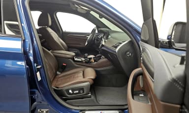 X4 (G02)