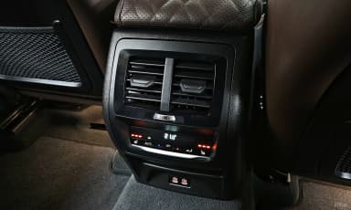 X4 (G02)