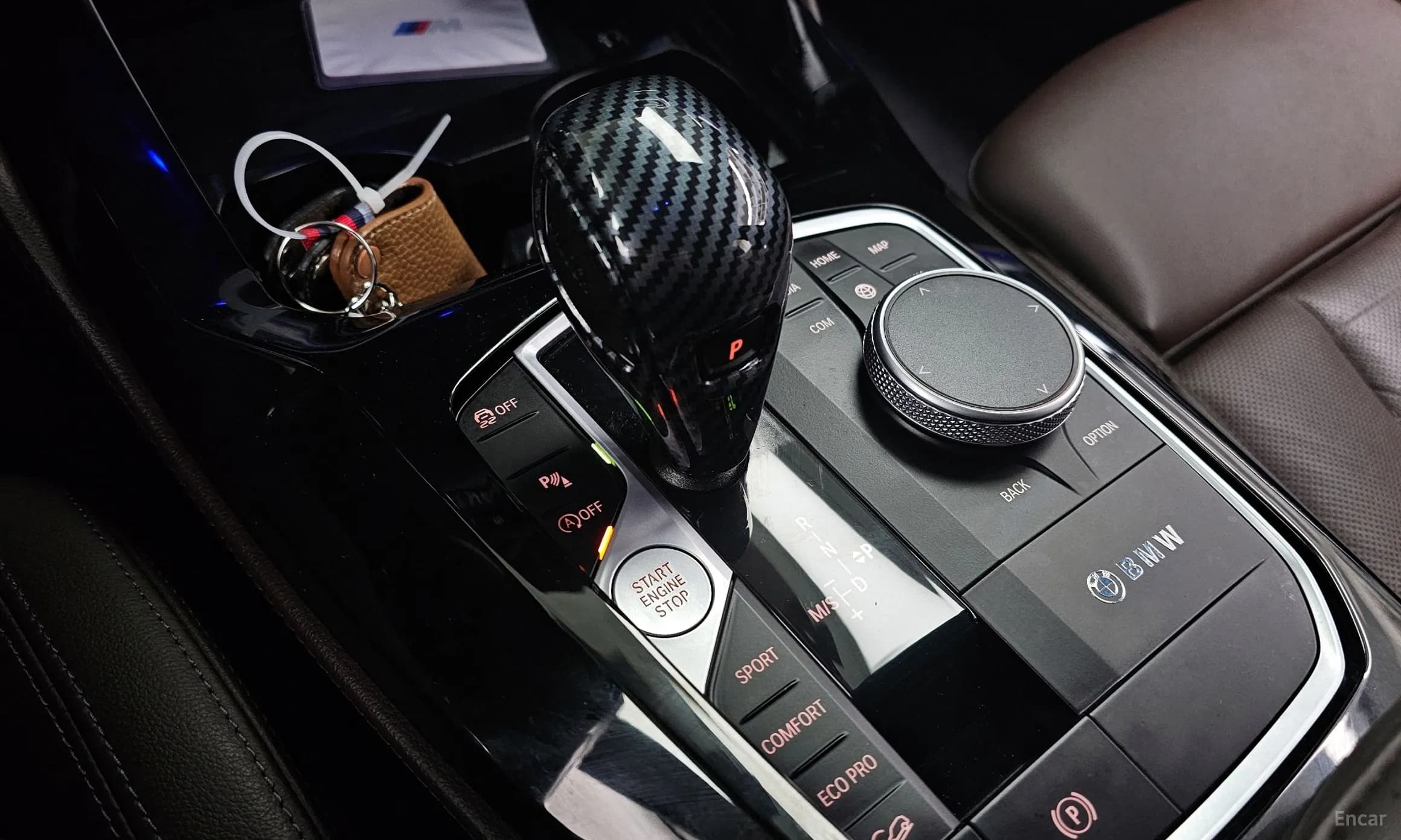 X4 (G02)
