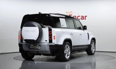 Defender (L663)
