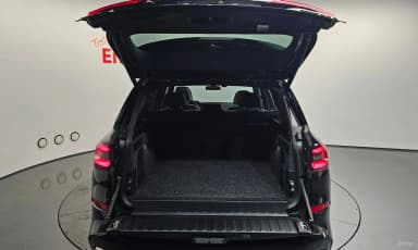 X5 (G05)