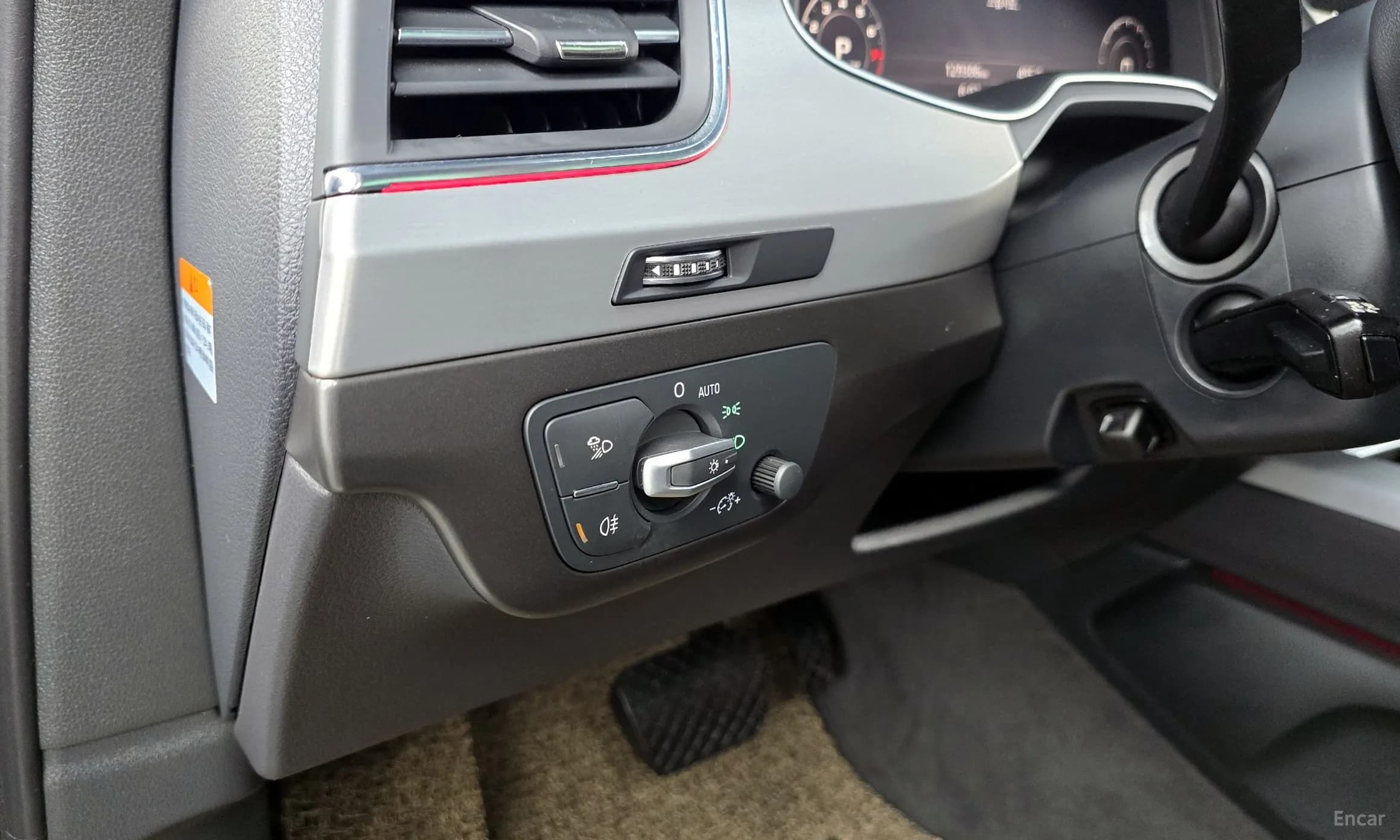 Q7 (4M)